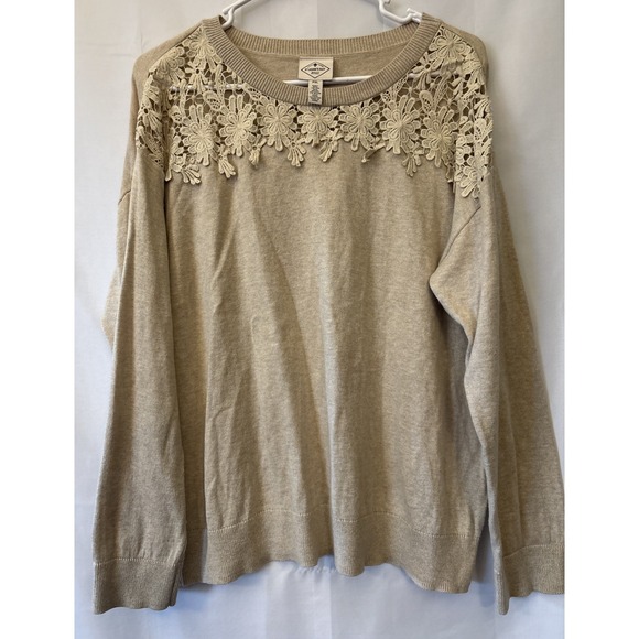 St. John's Bay Sweaters - Women's Vintage St John's Bay Sweater Beige Embroidered Floral Laced Collar PXL